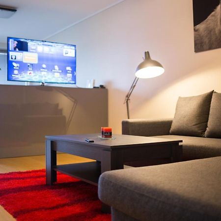 City Center Apartment Aida Pärnu Kültér fotó